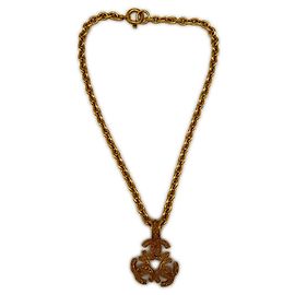 Collier Chanel Triple Coco Mark Chain Doré