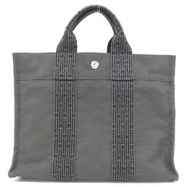 Hermès Hermes Herline PM Handbag Black