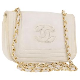 Bolso de Hombro con Cadena CHANEL de Piel de Cordero Blanco Oro CC Auth 186589A Blanco Dorado