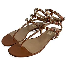 Valentino Garavani Sandali flat con listini in pelle di vitello Rockstud 40 Caramel Caramello