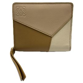Carteira Compacta Loewe Puzzle Bege
