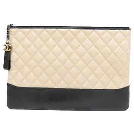 Sac pochette Chanel Gabrielle Line 84288 Noir Beige