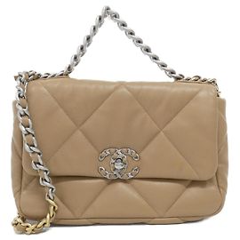 Bolsa de Ombro Chanel 19 Line AS1160 Bege