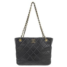 Chanel Handtasche aus schwarzem Lammleder Schwarz