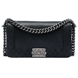 Chanel Black Old Medium Lambskin Boy Reverso Flap Nero