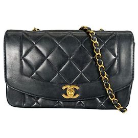 Borsa a tracolla Chanel Diana 22 Single Flap Nero