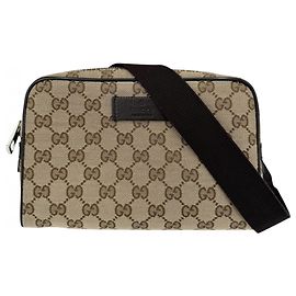 Pochete Gucci em lona GG marrom e couro Marrom