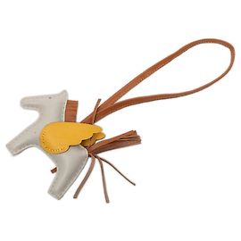 Hermès Pingente para bolsa Hermes Rodeo PM Pegasus Dourado