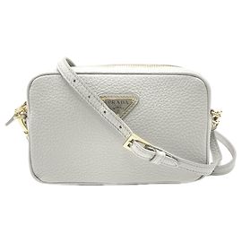 Mini bolsa de ombro em couro Prada, cinza Marrom