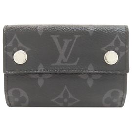 Louis Vuitton M67630 Discovery Compact Wallet Monogram