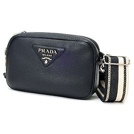 Bolsa de ombro em couro macio Vitello Daino Prada Preto