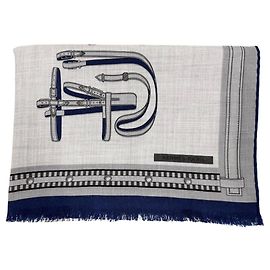 Hermès Stola in cashmere e seta Hermes Rectangle Lettre Equestre Marrone Blu navy