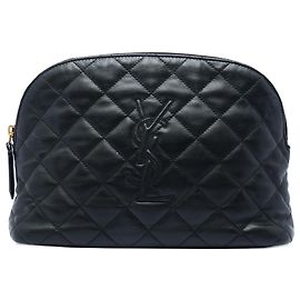 Saint Laurent Cassandre Kosmetikbeutel aus schwarzem gestepptem Lammleder Schwarz