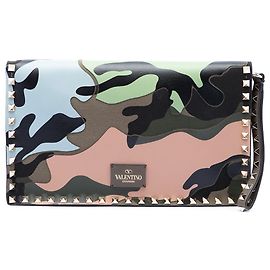 Pochette Rockstud de Valentino en toile marron et nappa camouflage Marron Kaki
