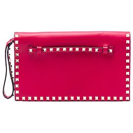 Clutch de cuero Rockstud con solapa rosa Valentino Rosa Otro