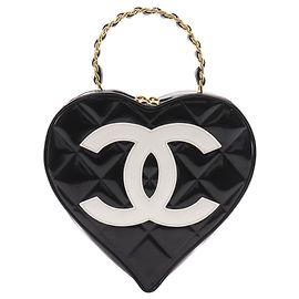 Borsa Vanity Chanel Heart Nero