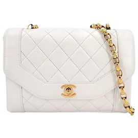 Chanel Matelassé Diana Shoulder Bag White