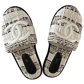 Sandali Chanel CC in Tweed Nero e Bianco Nero Bianco D'oro