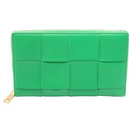 Bottega Veneta Maxi Intrecciato Zip-Around Wallet Green