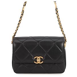 Borsa a Spalla Chanel Matelassé Mini Flap Nero