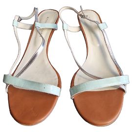Sandálias de couro com salto René Lezard Marrom Prata Branco Azul claro