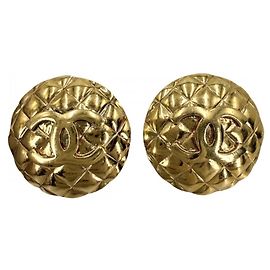 Orecchini Chanel Matelassé Vintage Gold Clip D'oro