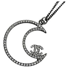 Collar Chanel de pedrería plateada Plata