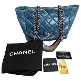 Chanel Timeless Shopping Bag Pele de Cordeiro Azul Azul