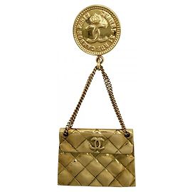 Chanel Matelassé Brosche Gold Golden