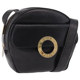 Céline Bolsa de Ombro CELINE Circle em Couro Preto e Ouro Auth 189175 Preto Dourado