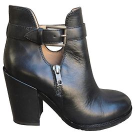Ash Schwarze Lederstiefeletten mit Blockabsatz Schwarz