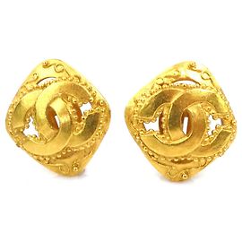 Boucles d'oreilles à clip dorées Chanel Doré