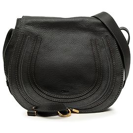 Chloé Marcie Saddle Crossbody em couro de bezerro de grão médio preto Preto