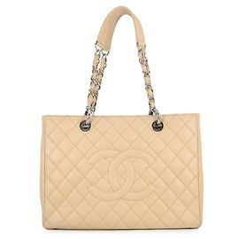 Bolsa Chanel de couro de bezerro granulado bege Bege