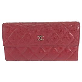 Cartera larga Chanel Caviar Skin Matelasse Roja