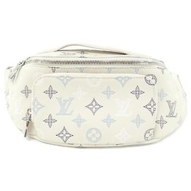 Pochette Rush Monogram Shadow Louis Vuitton Blanc