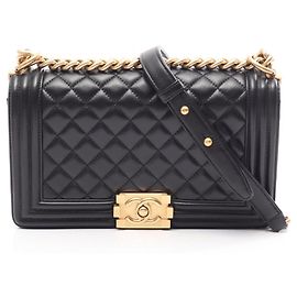 Borsa a tracolla Chanel Boy in agnello nero Nero