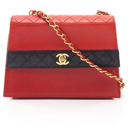 Chanel Matelassé Shoulder Bag Black Red