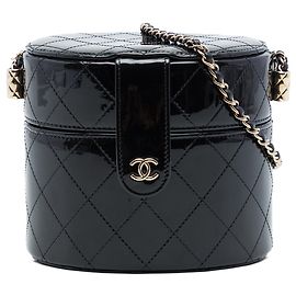Pochette Vanity Chanel Black CC Matelassée Vernis avec Chaîne Noir