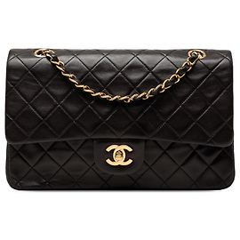 Chanel Black Medium Classic Lambskin Double Flap Nero