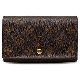 Louis Vuitton Monogram Bi-Fold Wallet Brown