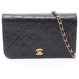 Borsa a tracolla Chanel Matelassé Full Flap Nero