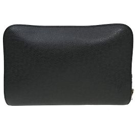 Pochette Baikal Louis Vuitton Clutch en cuir Taiga Noir