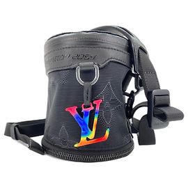 Borsa a tracolla polochon espandibile in nylon Louis Vuitton Nero Altro