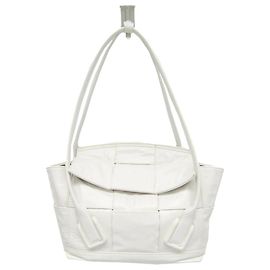Bottega Veneta Arco Maxi Intrecciato Couro Mini Branco