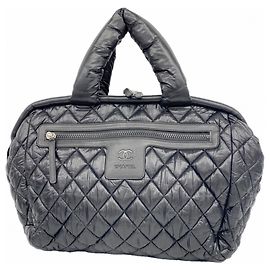 Chanel Coco Cocoon Nylon Handtasche Schwarz