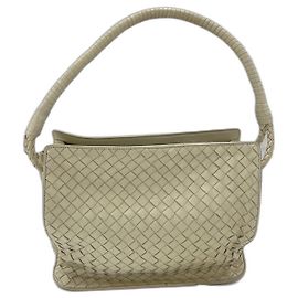 Bolsa de ombro em couro Bottega Veneta Branco