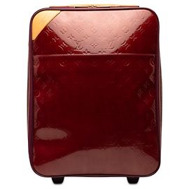 Louis Vuitton Rot Monogram Vernis Pegase 45 Rot