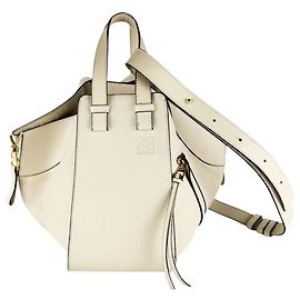 Bolsa de ombro em couro Loewe Hammock Cru