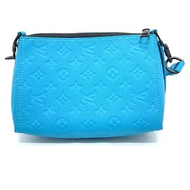 Borsa a tracolla Louis Vuitton Monogram Empreinte Triangle Blu